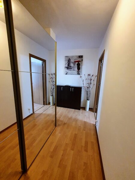 Drumul Taberei, proprietar vand 2 camere, bloc reabilitat, langa parc